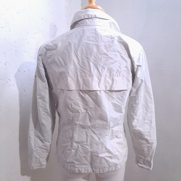 Columbia | Women's White windbreaker Jacket - Picture 5 of 9